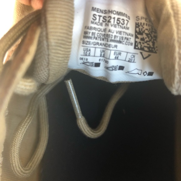 Sperry Slip-on Comfort Sneakers Shoe. Tan Brown. Size 10.5. Classy